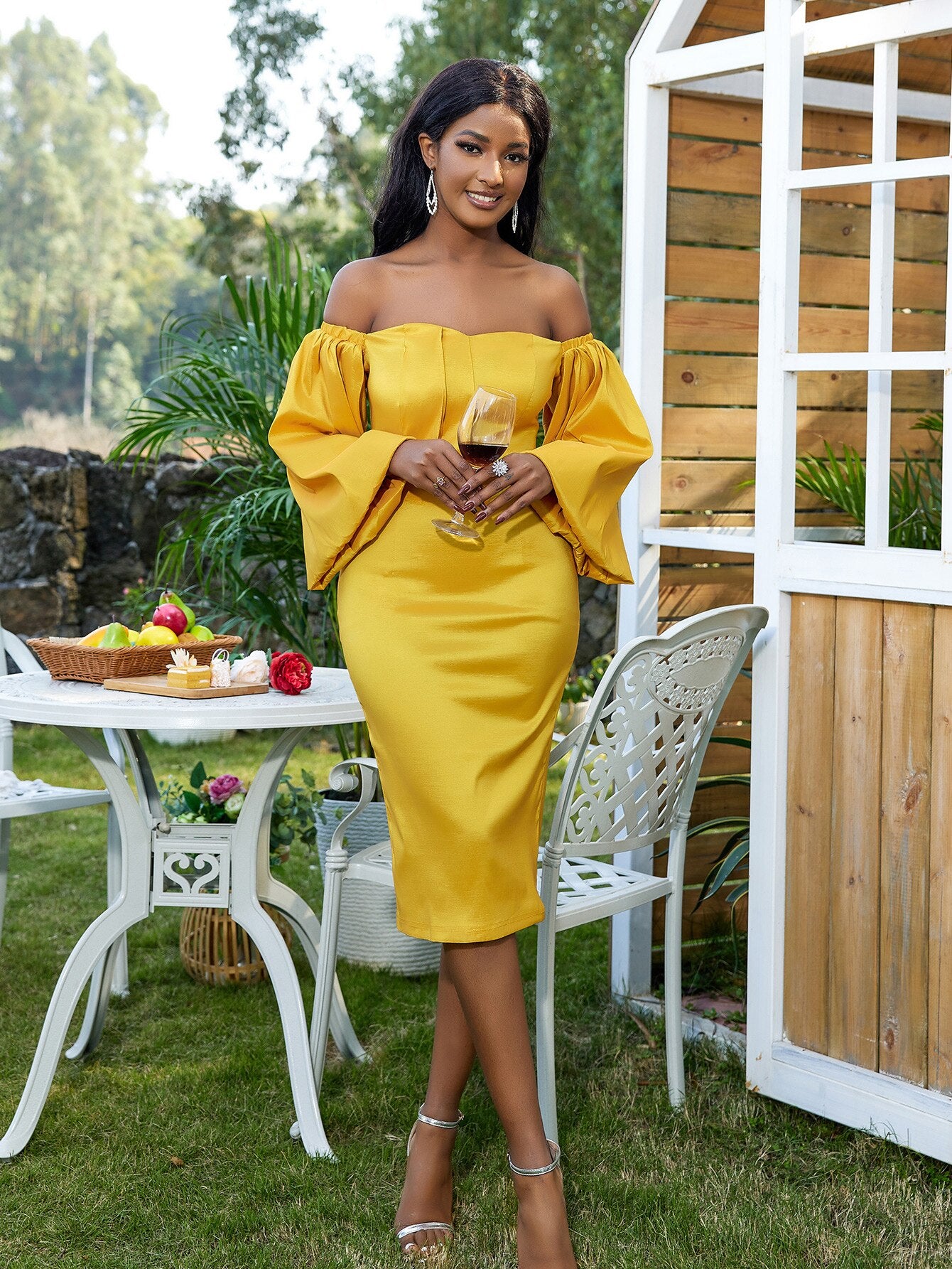 Amara Lantern Sleeve Dress